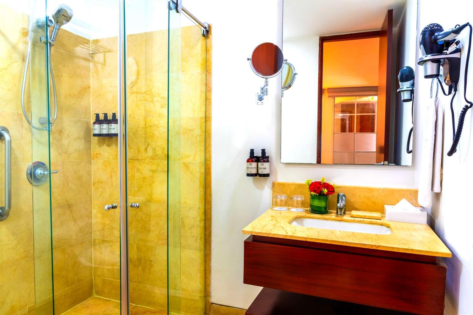 Nh Royal Urban Cartagena Hotel Eksteriør billede